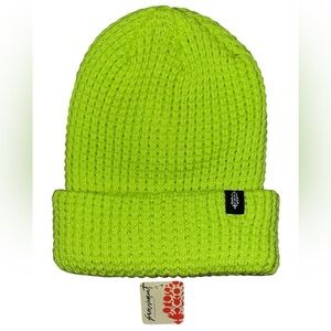3056. FREE PEOPLE Movement Cool Down Beanie in Lime One Size $20
